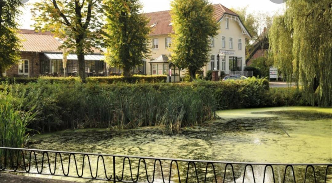 Landhaus Hoisdorf Hotel Exterior foto